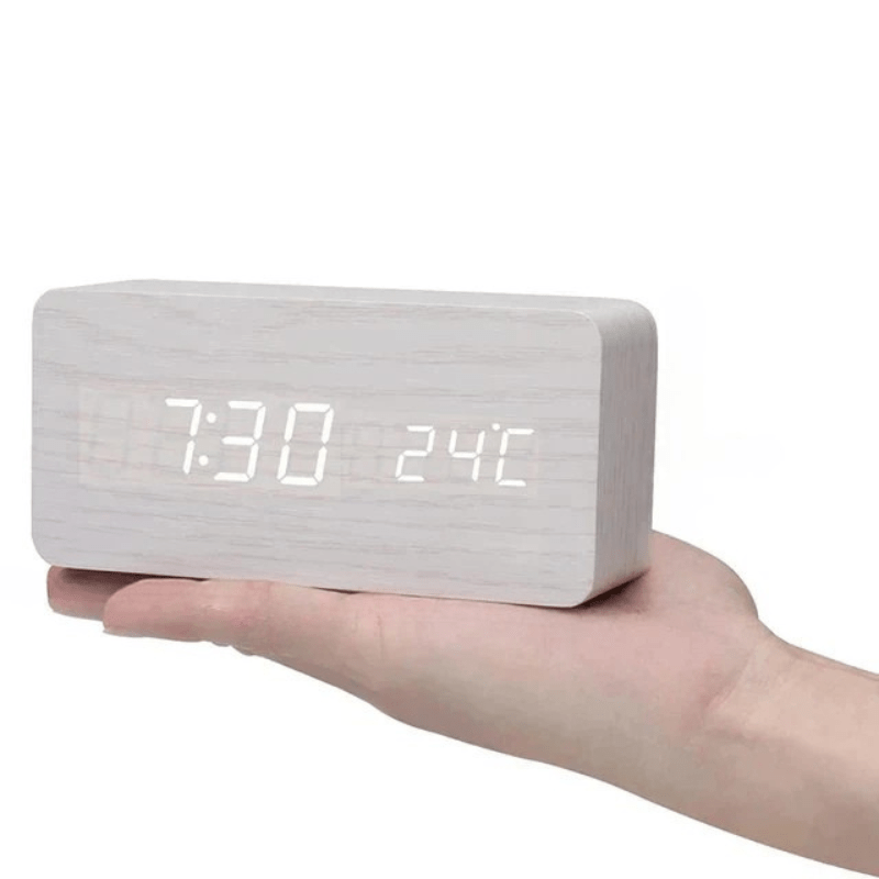 LED Houten Klok Slim en Stijlvol met Spraakbesturing