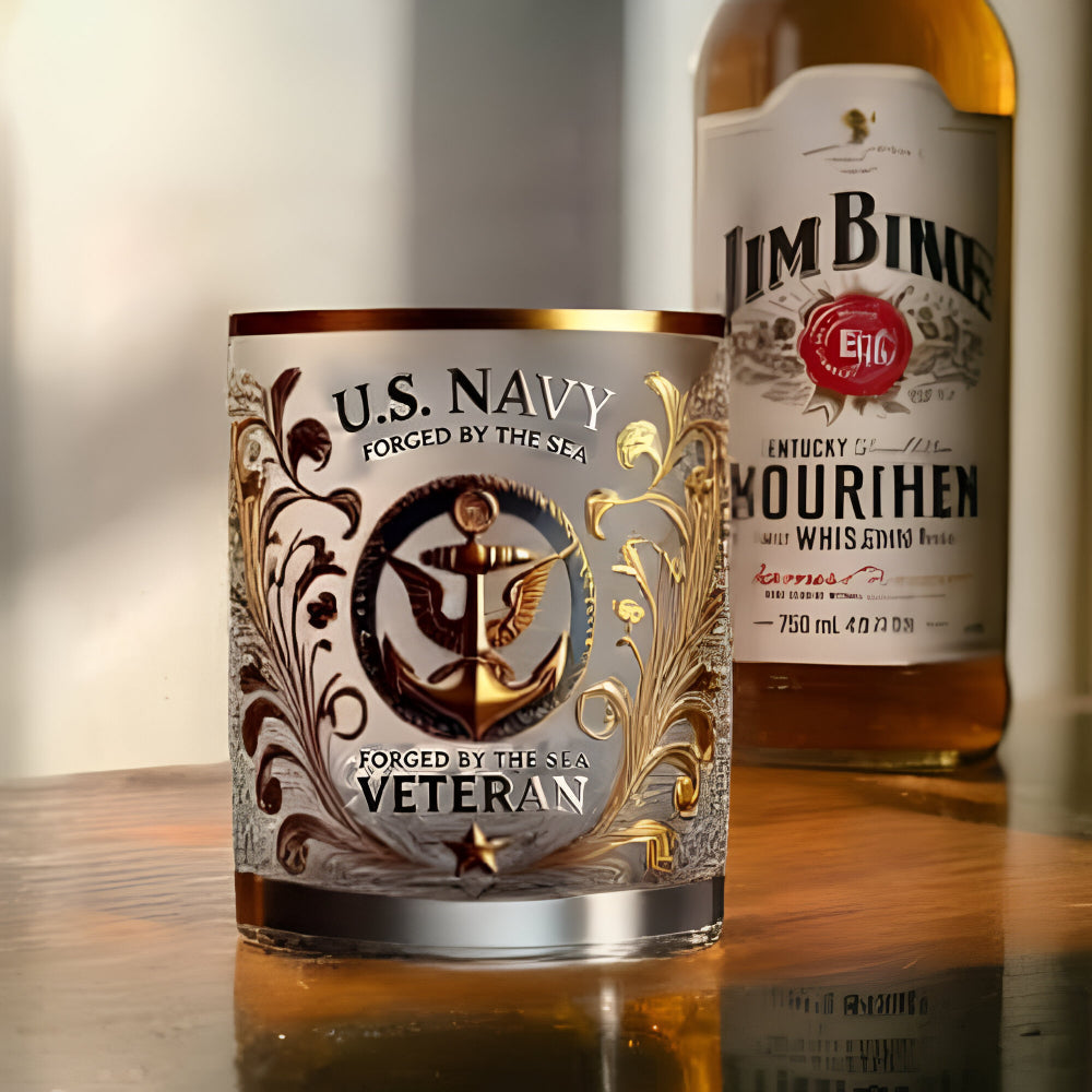 Whiskey Glas Gegraveerd Veteranen Goud Reliëf