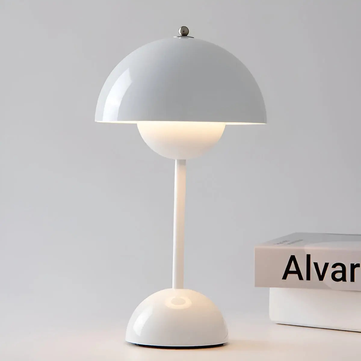 Zenthra™ – Scandinavische Tafellamp met Aanpasbare Verlichting voor Stijlvolle Sfeer 0