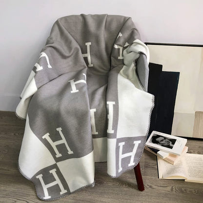 Zenthra™ – Wollen Deken voor Warmte & Elegante Stijl 8