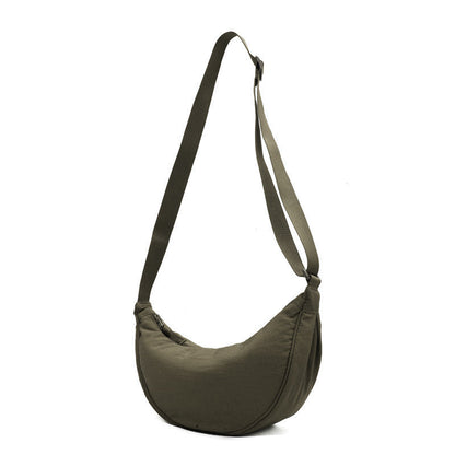 LunaTote – Slanke Gebogen Schoudertas – Stijlvol & Functioneel