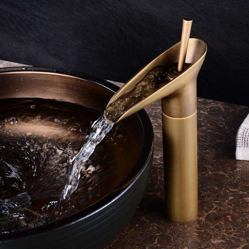 Waterval Kraan Messing Cuba Stijl Warm en Koud Water - Velinix