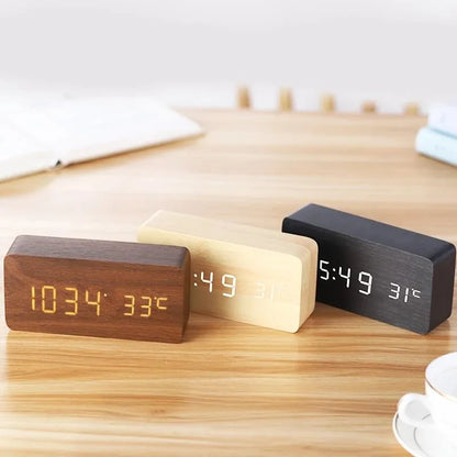 Houten Wekker met LED Display en Temperatuurweergave