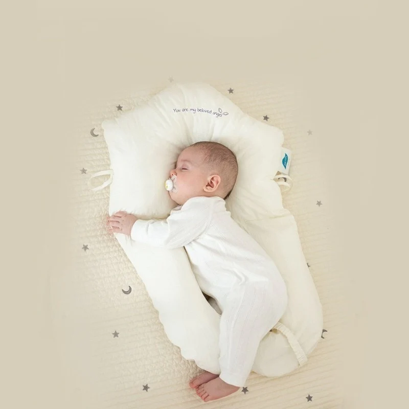 Baby Slaapkussen voor Optimale Geborgenheid