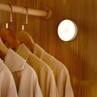 LED Nachtlampje Bewegingsgestuurd USB Oplaadbaar Slim Design
