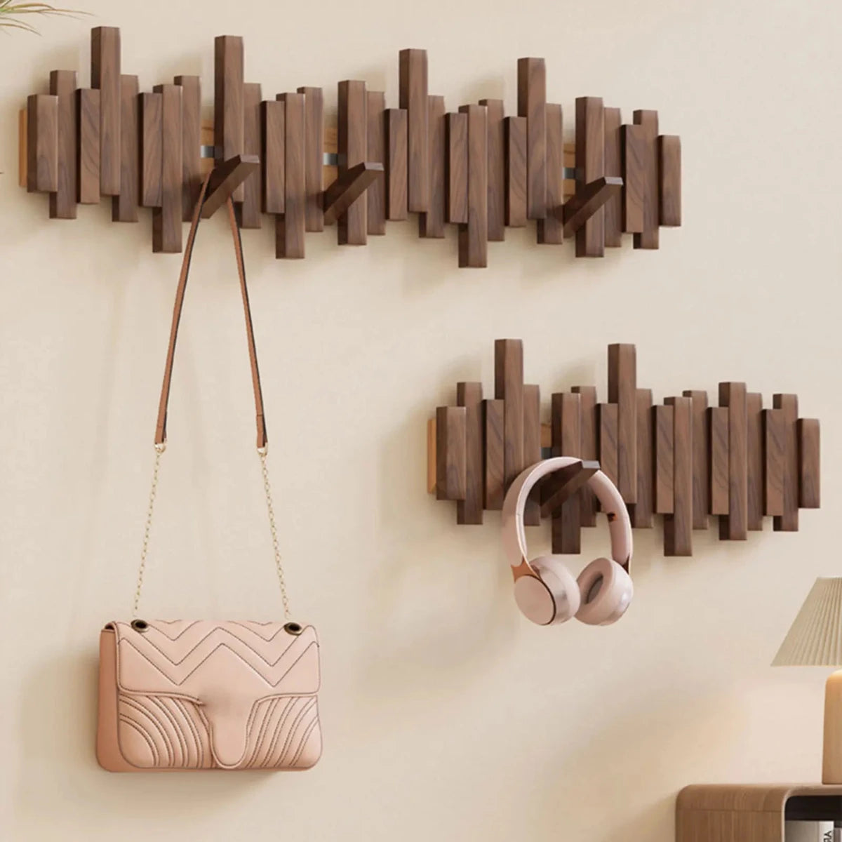Houten Wandgarderobe met Piano Toetsen van Notenhout