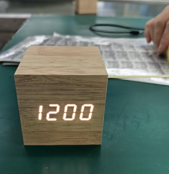 Digitale Tafelklok Kubus Design Modern voor Thuis